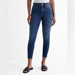 Express Women’s Dark Wash Mid Rise Cropped Skinny Jeans